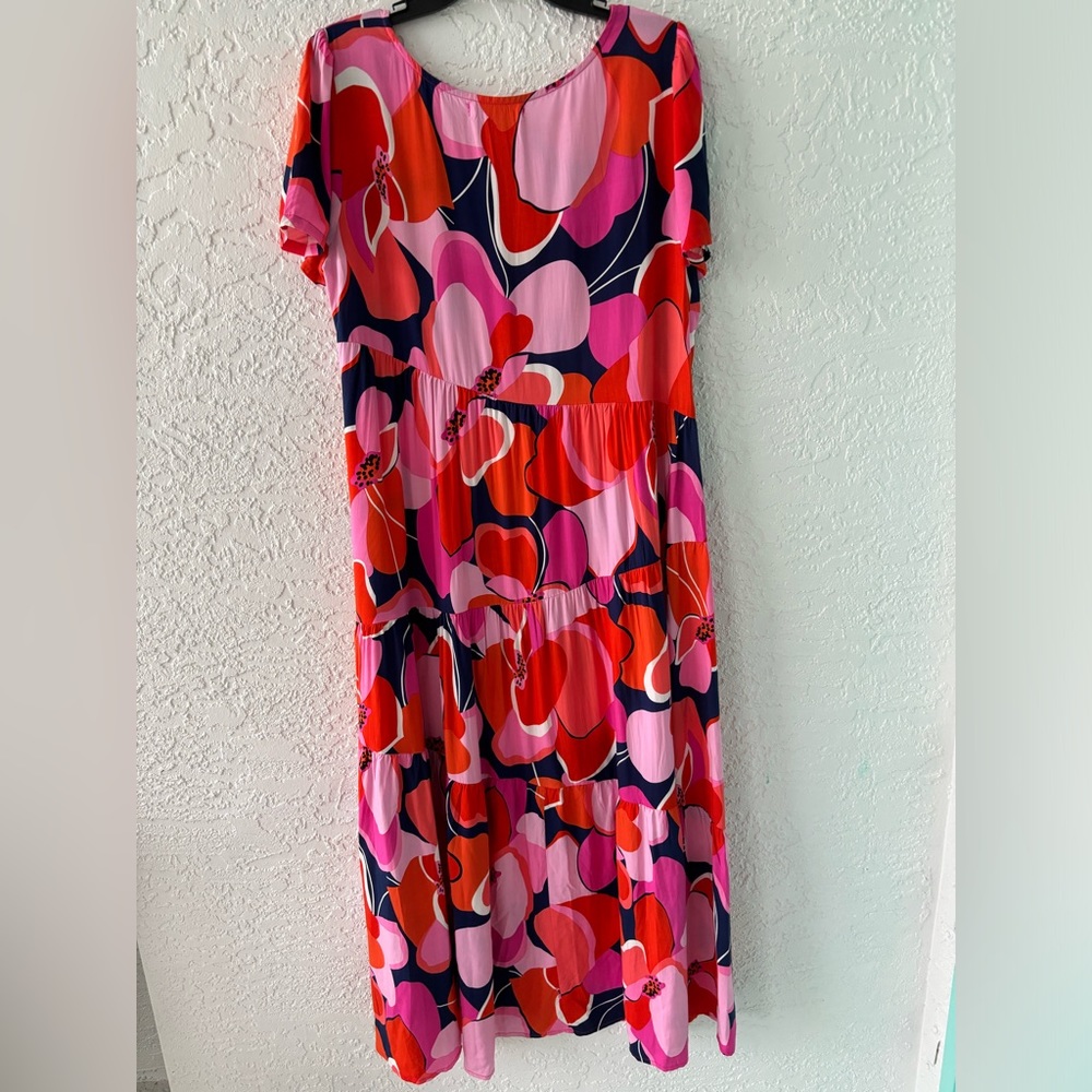 Lightweight flowy summer vacation maxi dress